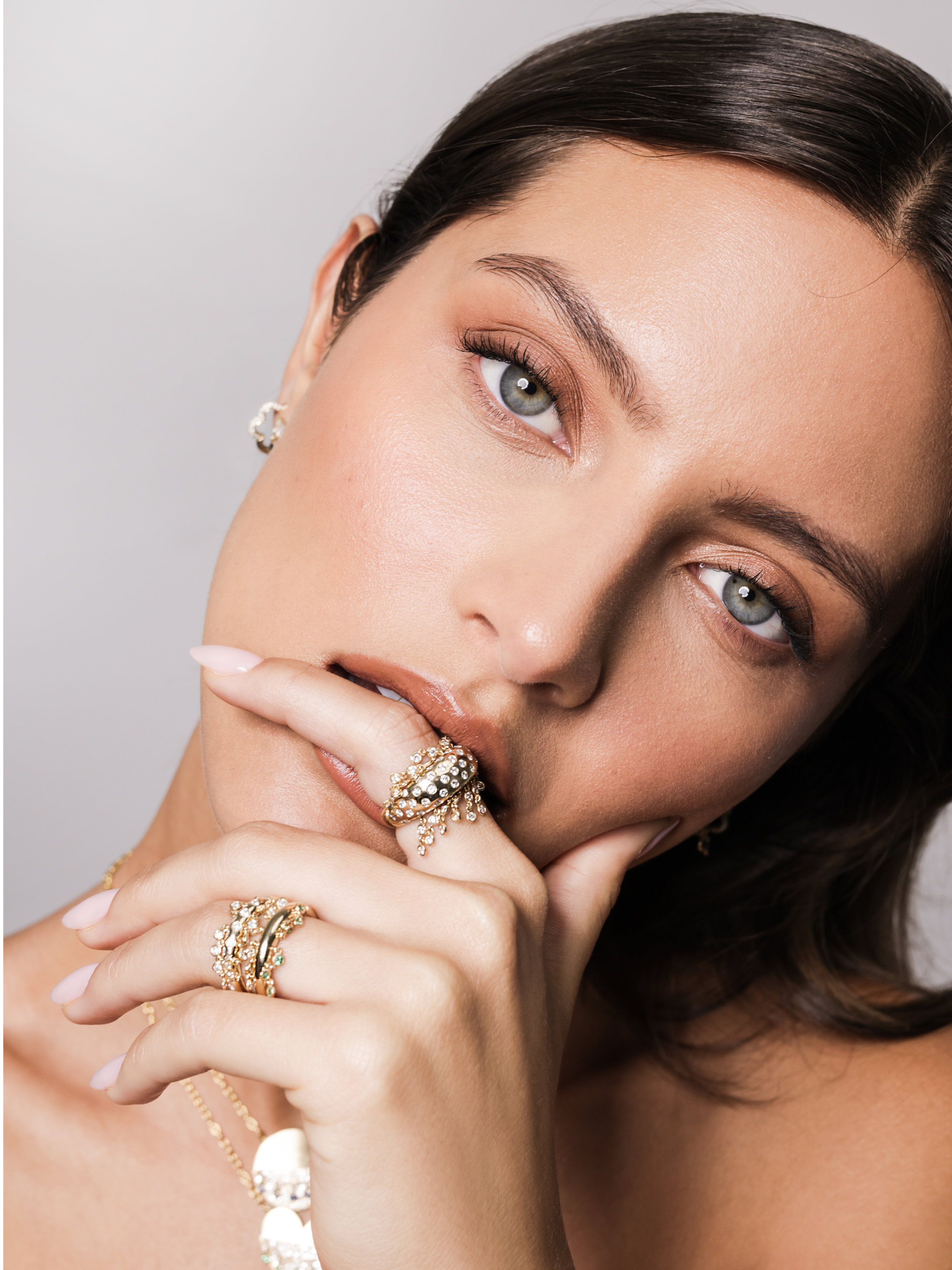 Grand Caviar Ring