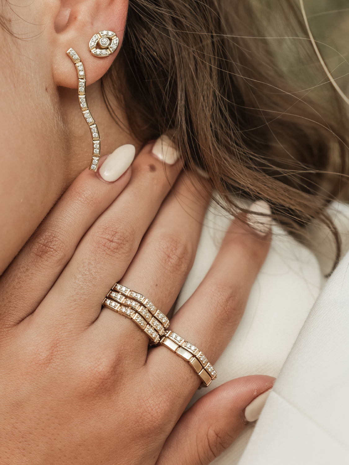 Glimmer Wave Diamond Ring